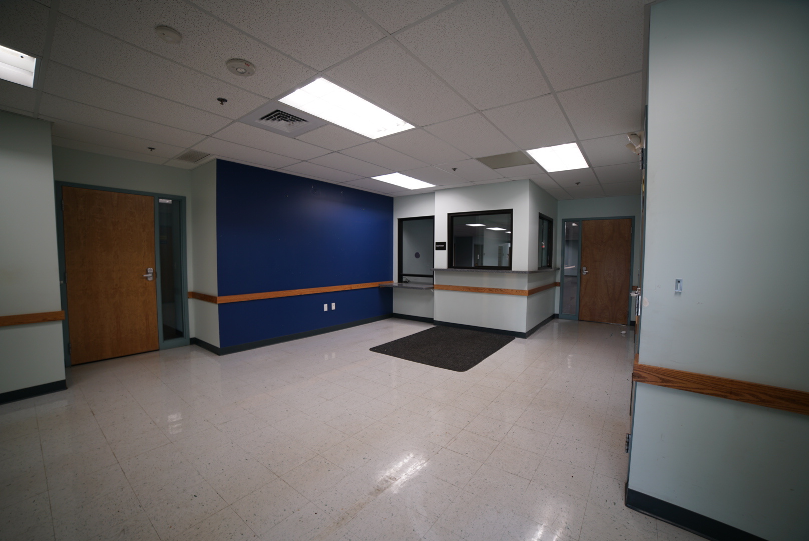 143 Munson St, Greenfield, MA for lease Interior Photo- Image 1 of 10