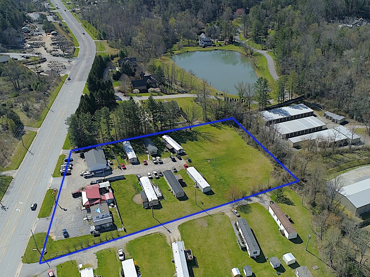 915 Charlotte Hwy, Fairview, NC 28730