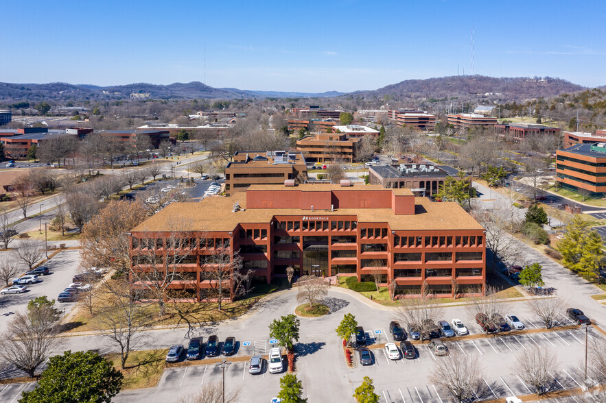 111 Westwood Pl, Brentwood, TN for lease - Aerial - Image 3 of 5