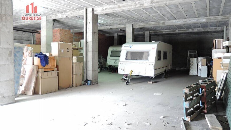 Retail in Ourense, Orense for lease - Building Photo - Image 3 of 4