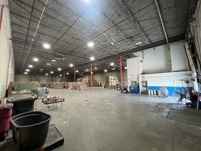 9995 I St, Omaha, NE for lease Interior Photo- Image 1 of 4