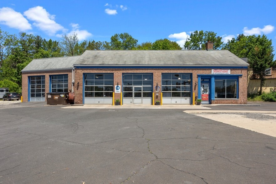 2304 Huntingdon Pike, Huntingdon Valley, PA for sale - Building Photo - Image 2 of 55