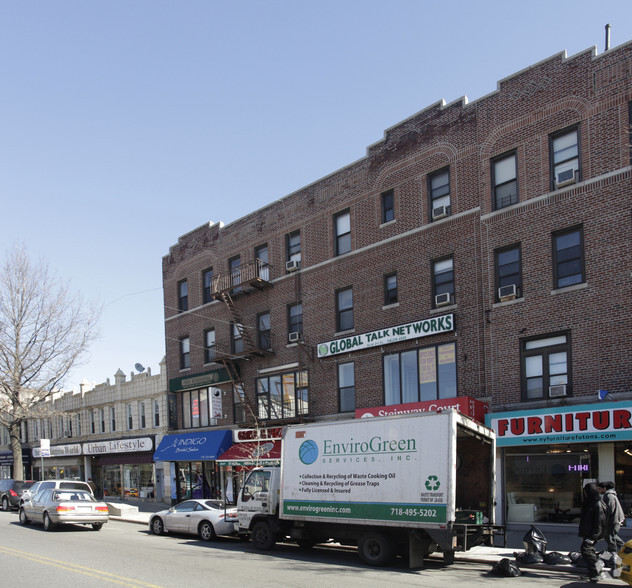 32-41 Steinway St, Astoria, NY for sale - Primary Photo - Image 1 of 1