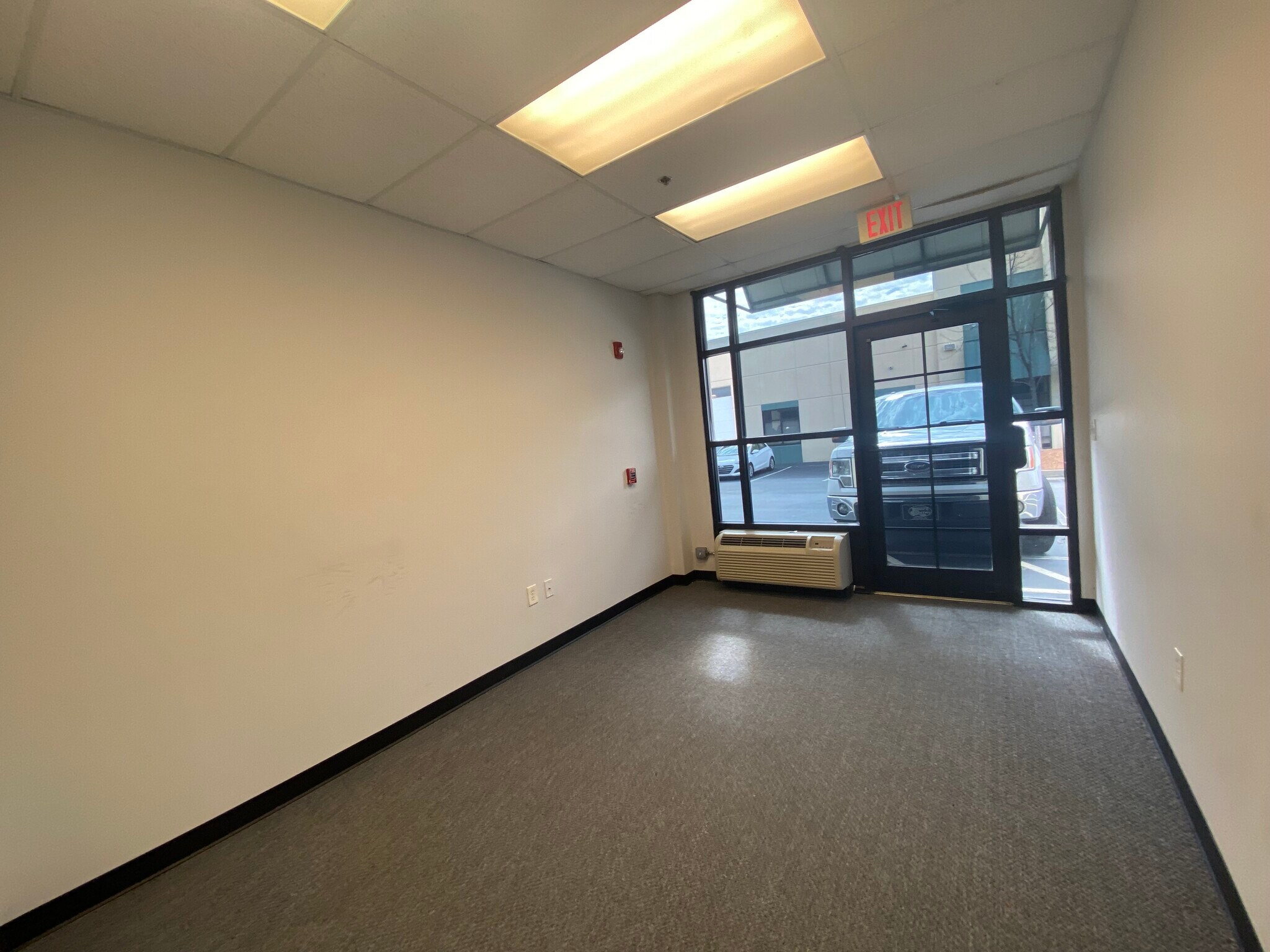 658 Griffith Rd, Charlotte, NC 28217 Fordham ParkBldg 9