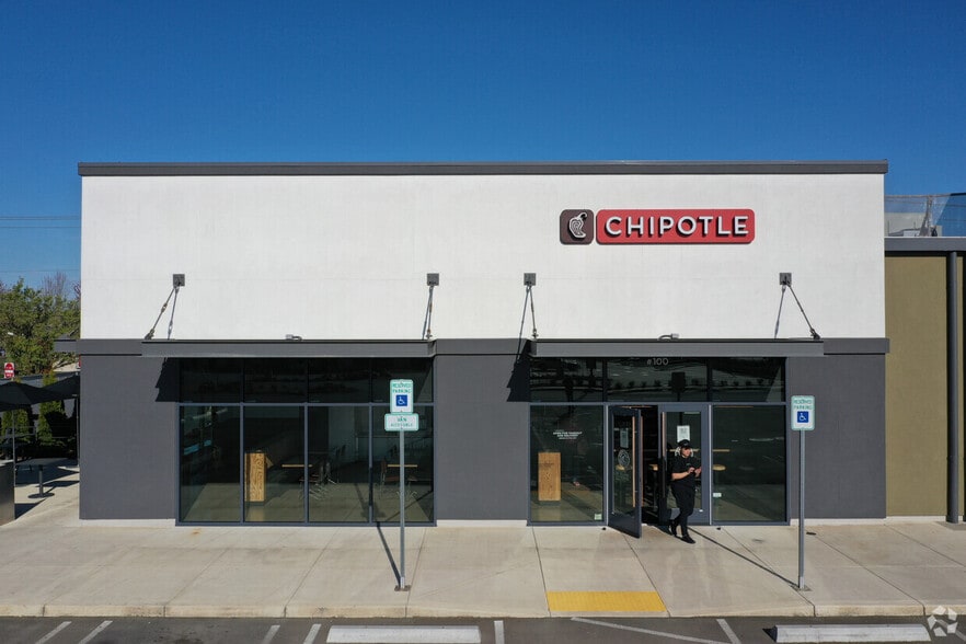 105 N Arney Rd, Woodburn, OR for sale - Building Photo - Image 3 of 13