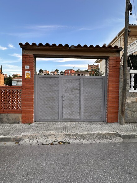 Land in Sant Vicenç dels Horts, Barcelona for sale - Other - Image 2 of 13