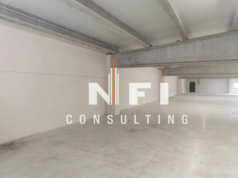 Flex in Peymeinade for lease - Building Photo - Image 3 of 10