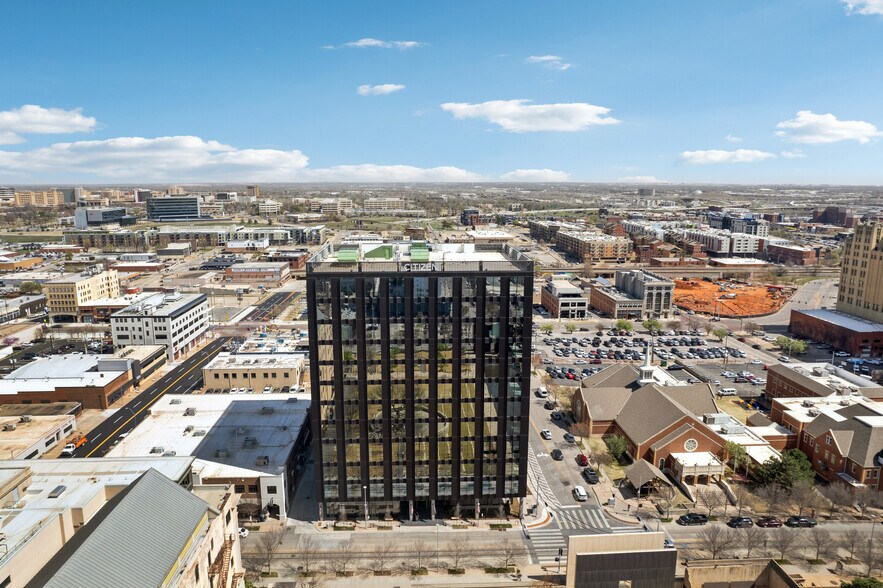 600 N Robinson Ave, Oklahoma City, OK for lease - Aerial - Image 3 of 5