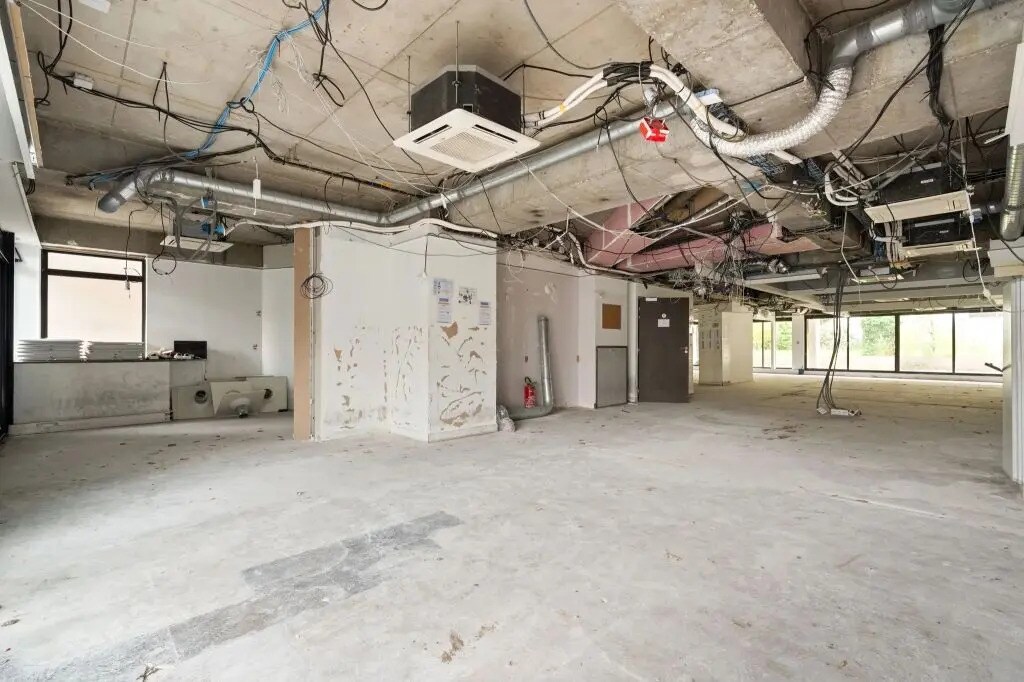 34 Rue De La Convention, Paris for sale Interior Photo- Image 1 of 7