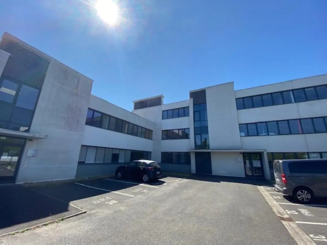 Office in Rennes for lease Building Photo- Image 1 of 22