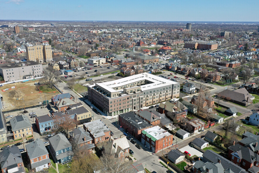 80 S 18th St, Columbus, OH for lease - Building Photo - Image 3 of 9