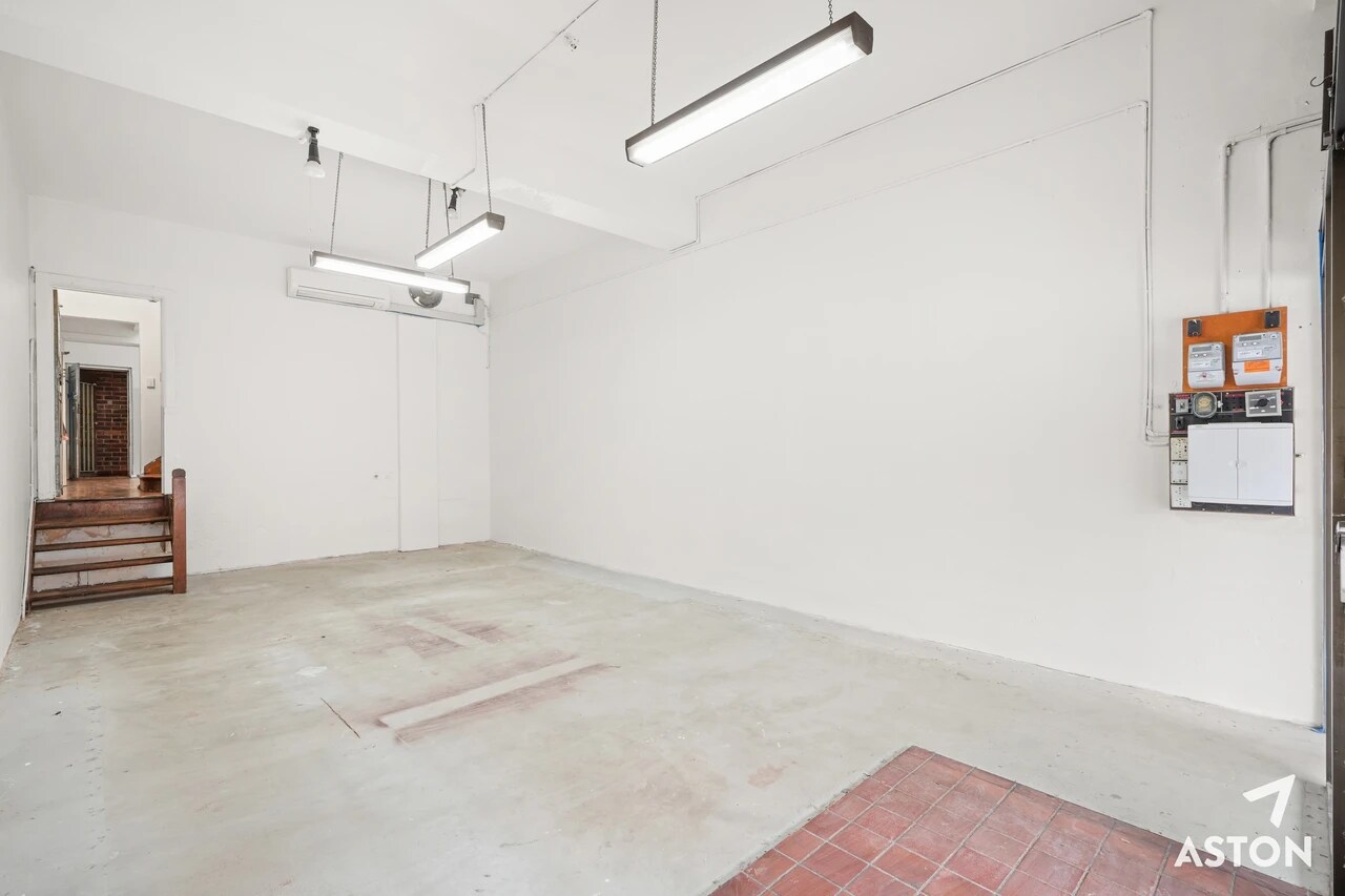 198-200 High St, Ashburton, VIC 3147 - Unit 200 - - Interior Photo - Image 2 of 7