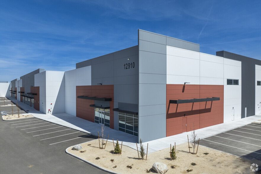 12910 Old Virginia Rd, Reno, NV for lease - Building Photo - Image 1 of 2