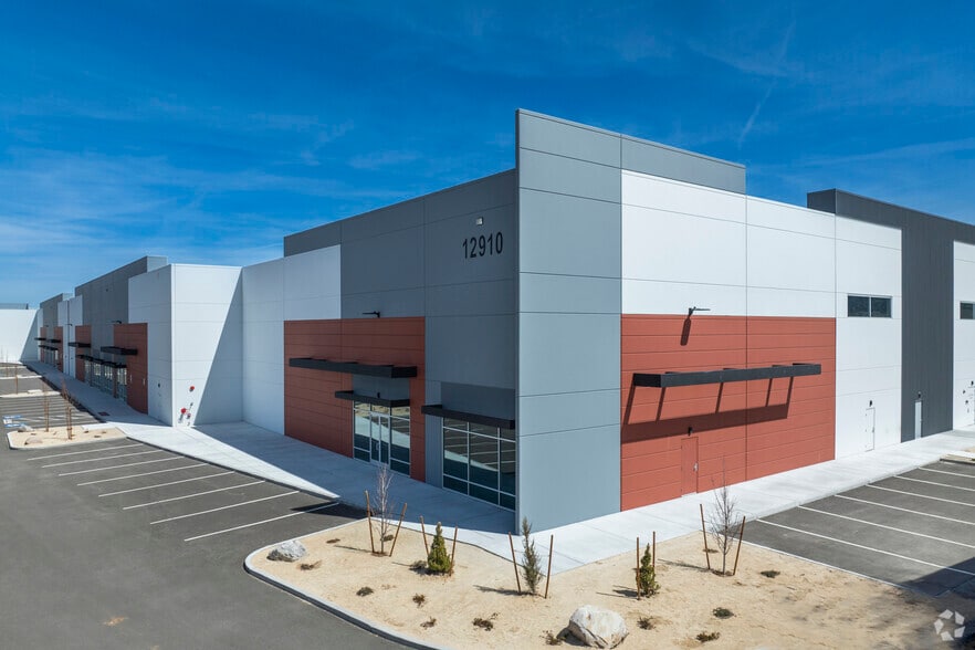 12910 Old Virginia Rd, Reno, NV for lease - Building Photo - Image 2 of 4