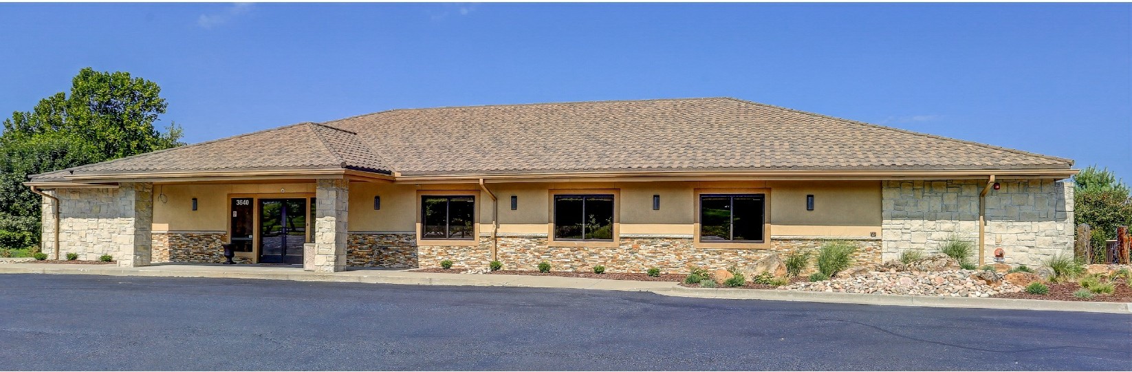 3640 NE Ralph Powell Rd, Lee's Summit, MO for sale Building Photo- Image 1 of 1