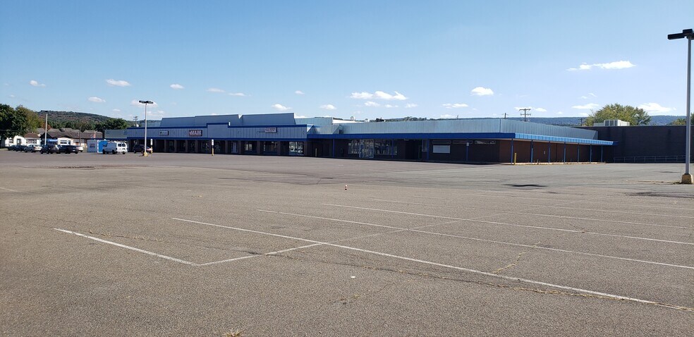 1520 W Front St, Berwick, PA for sale - Building Photo - Image 1 of 1