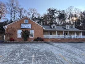 471 S Main St, Cleveland GA - Office Space