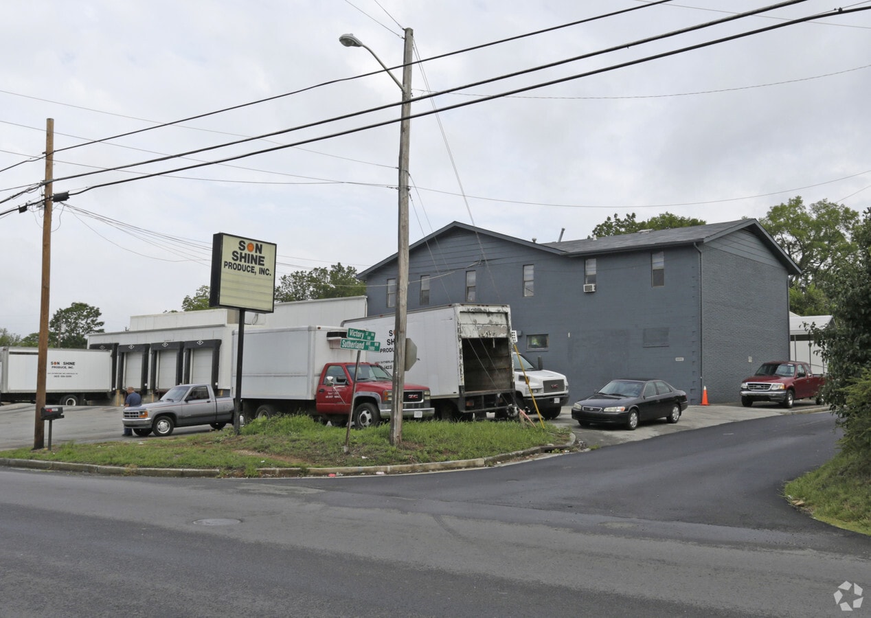 2801 Sutherland Ave, Knoxville, TN 37919