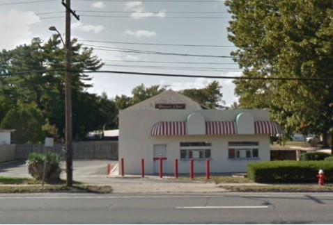 107 Walt Whitman Rd, Huntington Station, NY for sale - Building Photo - Image 1 of 1