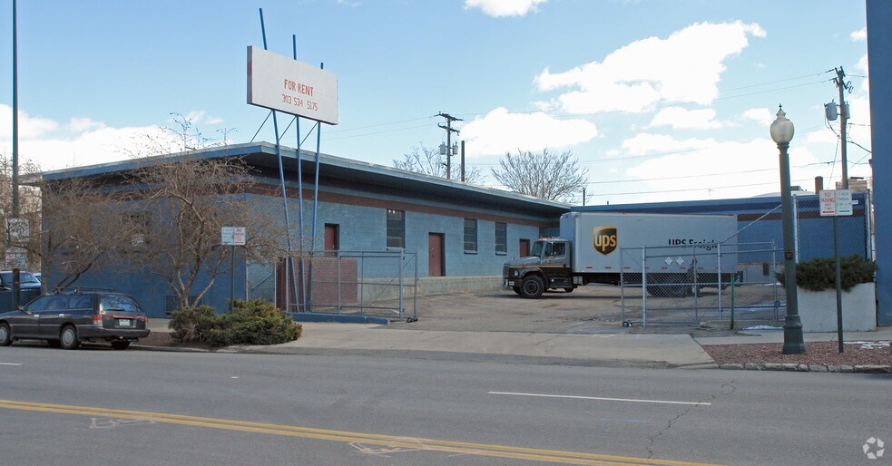 2240 Curtis St, Denver, CO for sale - Primary Photo - Image 1 of 1