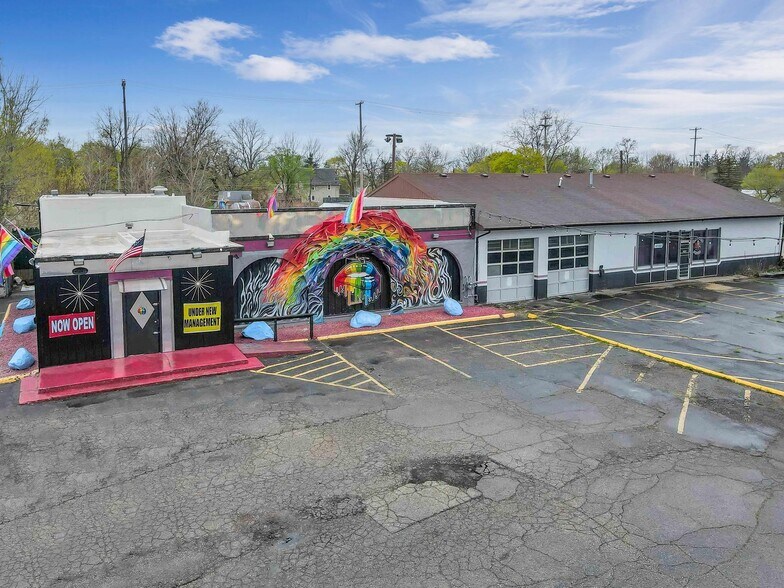 1714 S Saginaw St, Flint, MI for sale - Building Photo - Image 1 of 1