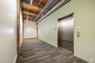 2218-2220 Western Ave, Seattle, WA for lease Interior Photo- Image 1 of 10