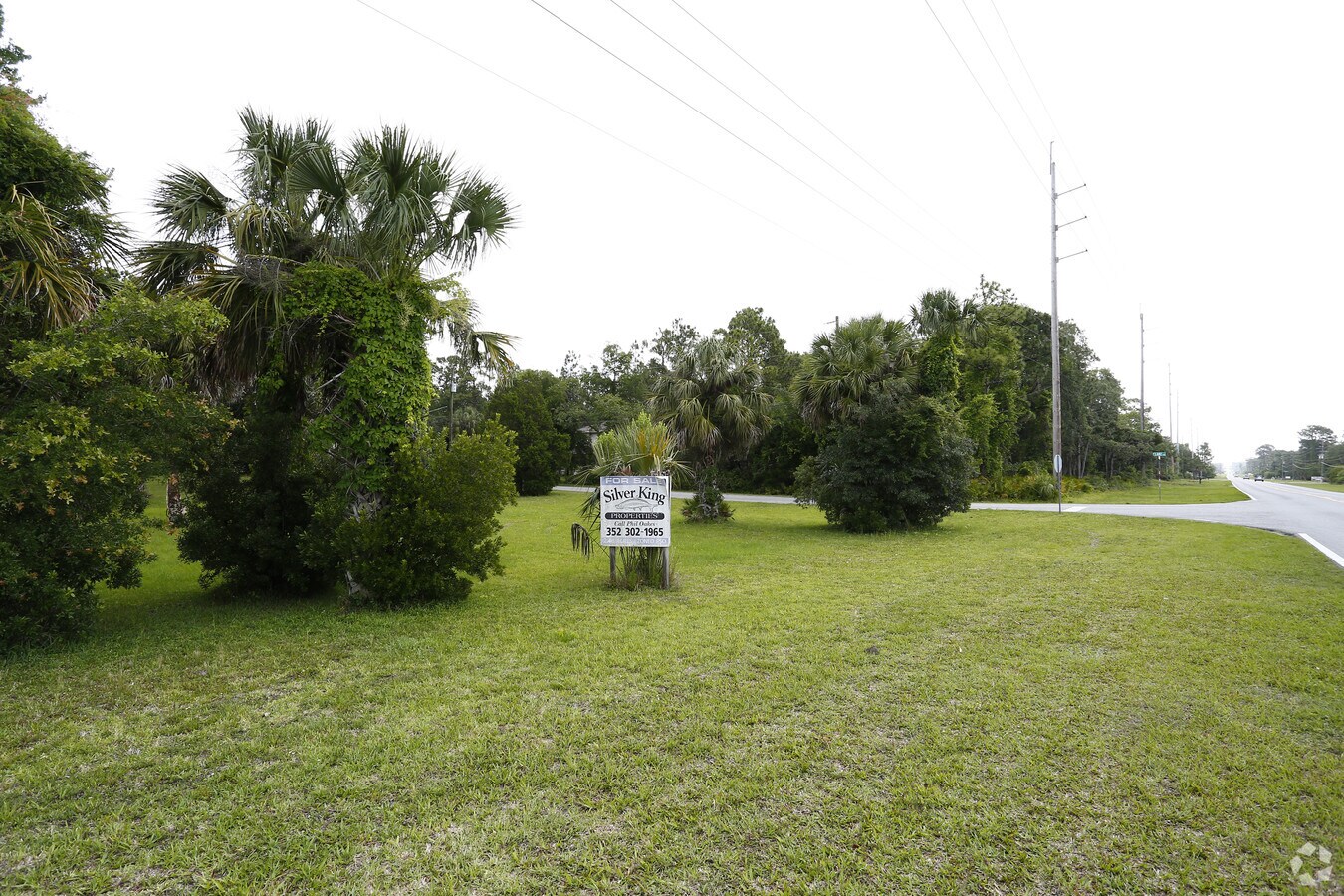 6911 W Grover Cleveland Blvd, Homosassa, FL 34446