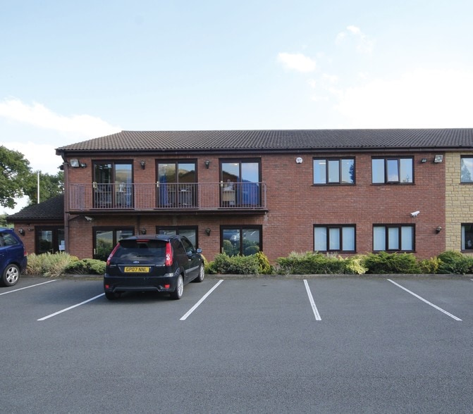 Chequers Clos, Malvern for sale - Building Photo - Image 1 of 1