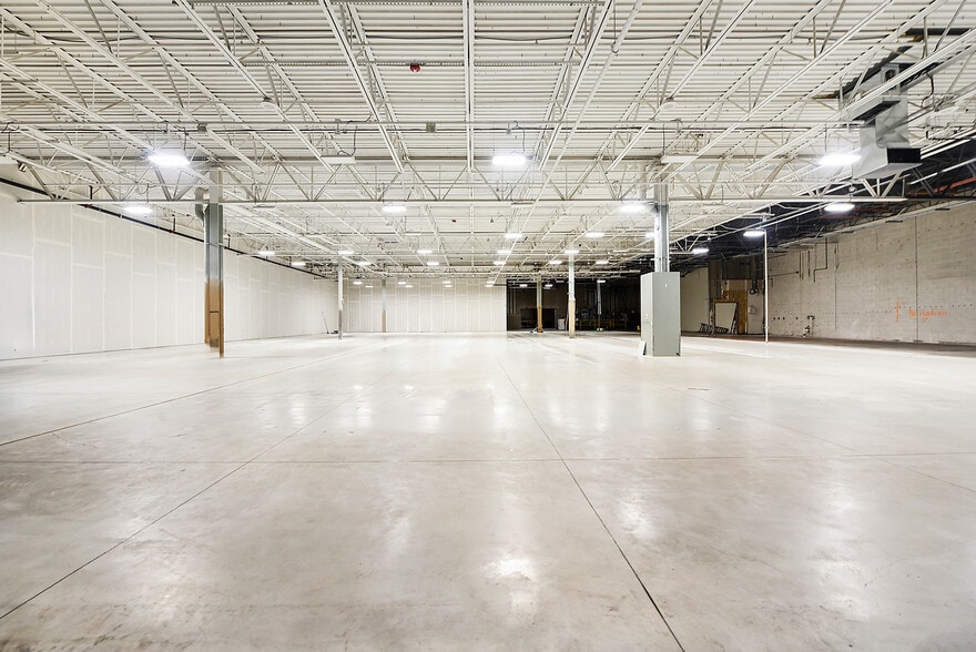 450 56th St, Pittsburgh, PA for lease - Building Photo - Image 1 of 11