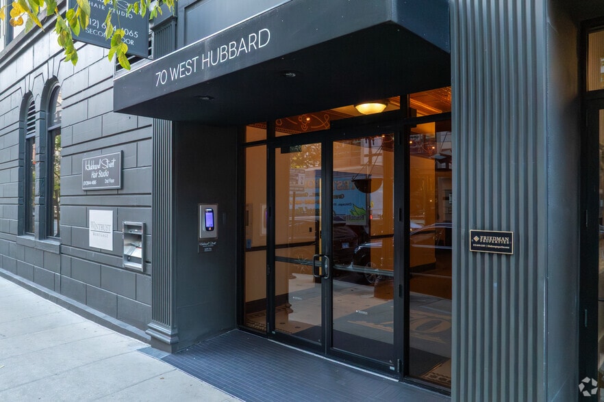 70 W Hubbard St, Chicago, IL for lease - Building Photo - Image 3 of 7