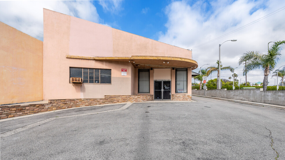 320 S La Brea Ave, Inglewood, CA for lease - Building Photo - Image 1 of 24