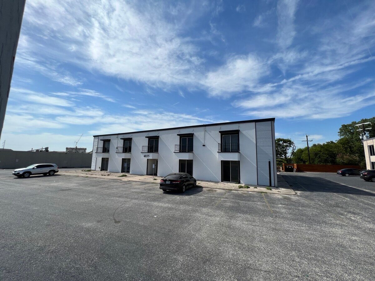 4035 Naco Perrin Blvd, San Antonio, TX 78217
