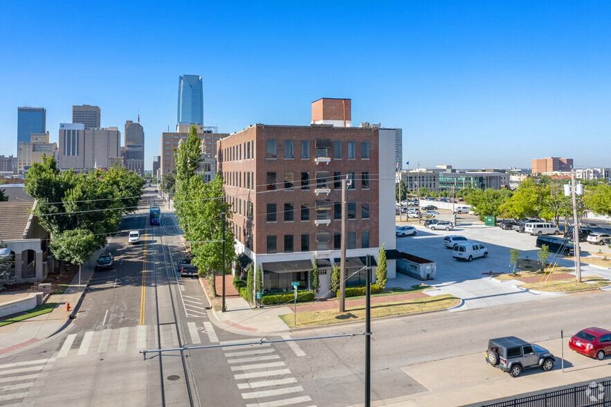 923 N Robinson Ave, Oklahoma City, OK for sale - Building Photo - Image 2 of 14