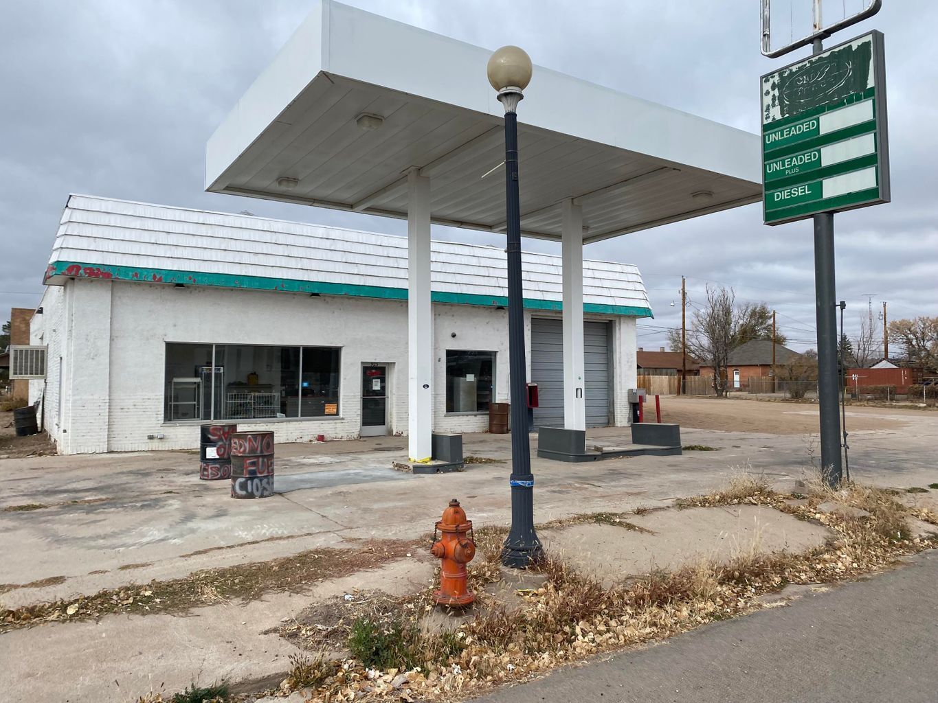 925 Main St, Walsenburg, CO 81089 Acorn Fuel Stop and Auto Repair