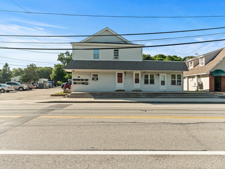 1159 W Shore Rd, Warwick, RI for sale - Building Photo - Image 1 of 1