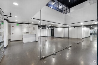 464 N Fairfax Ave, Los Angeles, CA for sale Interior Photo- Image 2 of 9