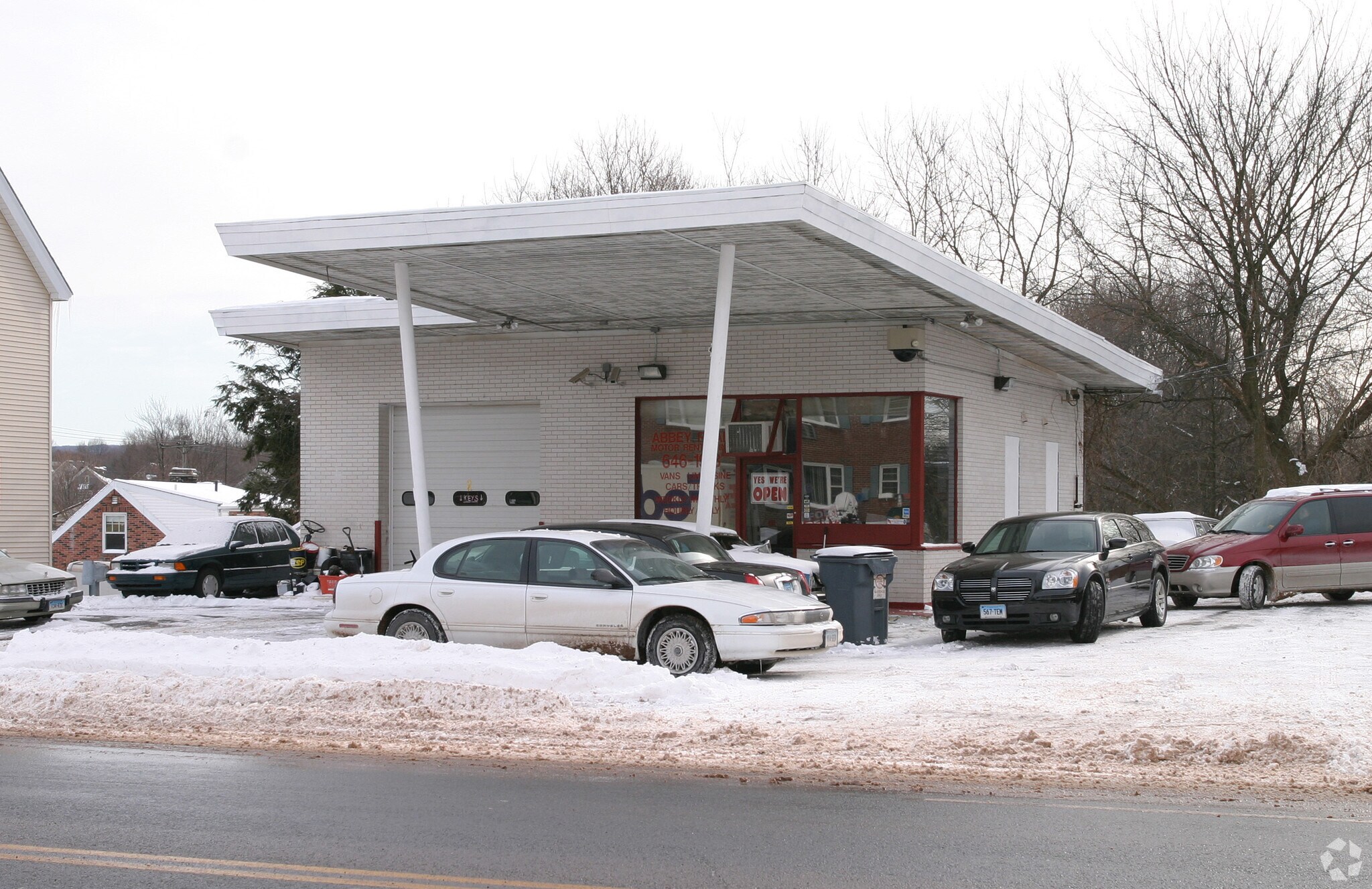 568 Center St, Manchester, CT for sale Primary Photo- Image 1 of 1