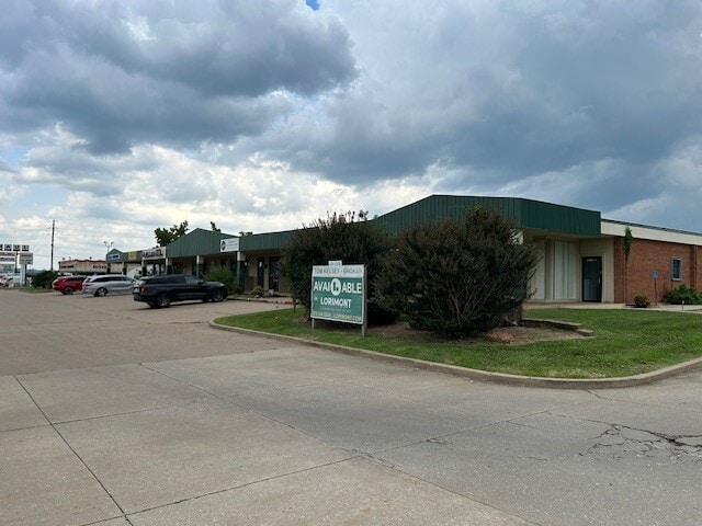 760 S Kingshighway, Cape Girardeau, MO for sale - Building Photo - Image 2 of 15