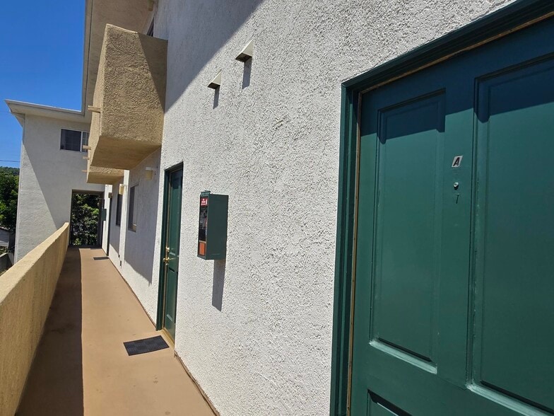 10809 Palms Blvd, Los Angeles, CA for sale - Building Photo - Image 2 of 7