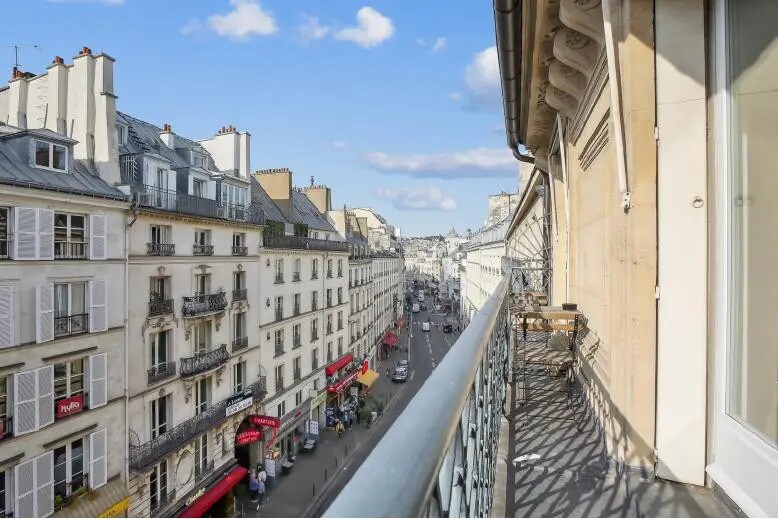 4 Rue Du Faubourg Montmartre, Paris for lease - Building Photo - Image 1 of 13