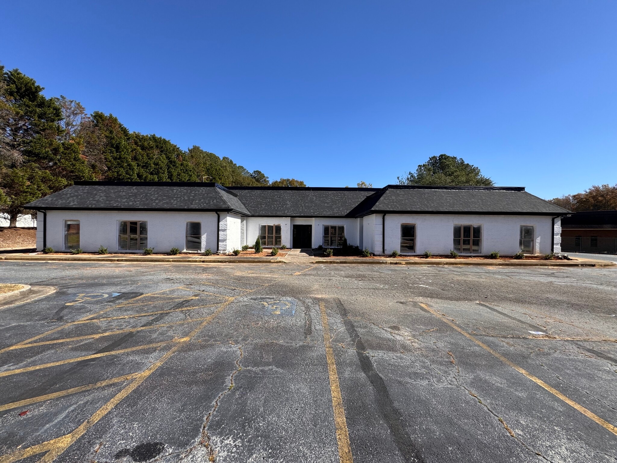 6564 Professional Pl, Riverdale, GA for lease Building Photo- Image 1 of 19