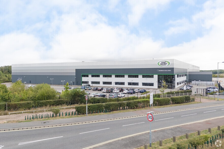 Southgate Way, Peterborough for sale - Primary Photo - Image 1 of 1