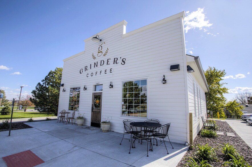 15615 C W Hadan Dr, Bennington, NE for sale - Other - Image 1 of 1