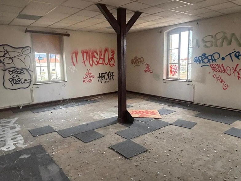 Office in Montigny-lès-Metz for sale - Interior Photo - Image 3 of 3