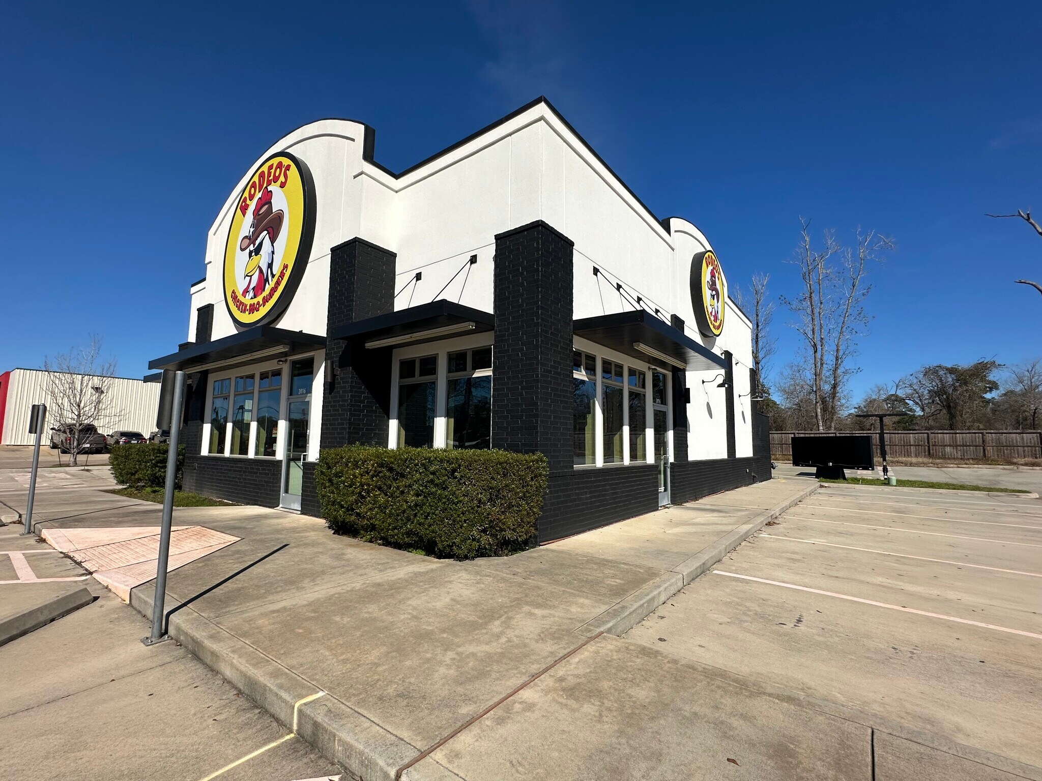 2016 N Frazier St, Conroe, TX for sale Building Photo- Image 1 of 1