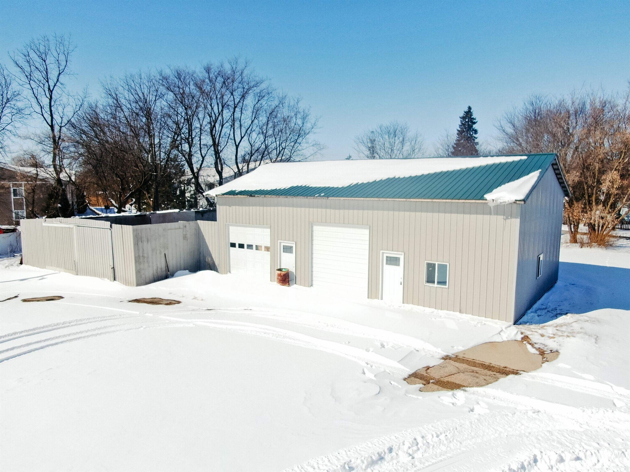 530 Van Dyne Rd, Fond Du Lac, WI for sale Building Photo- Image 1 of 7