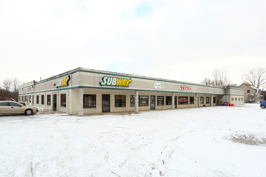 107 Olds St, Jonesville, MI for sale - Primary Photo - Image 1 of 1