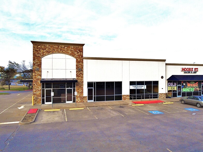 1894 W Moore Ave, Terrell, TX for lease - Primary Photo - Image 1 of 1