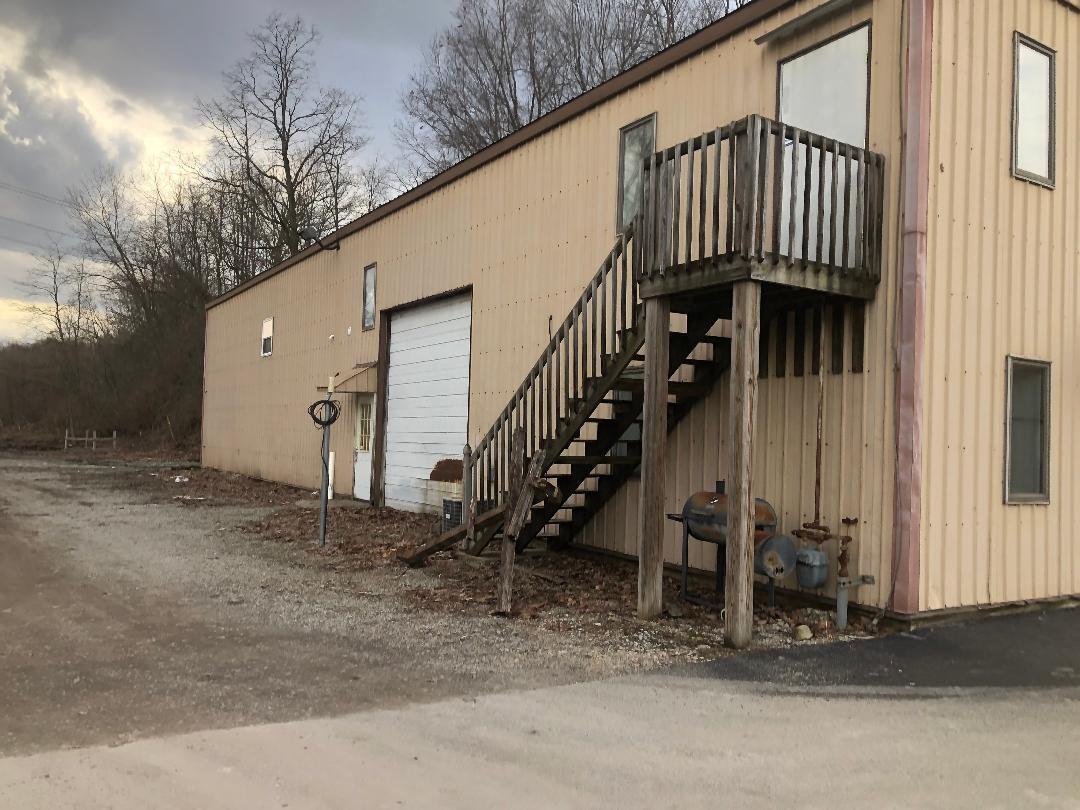 362 Sand Hill Rd, Greensburg, PA 15601 HAUSER CENTER