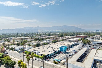 217-277 S Lake St, Burbank, CA - AERIAL  map view